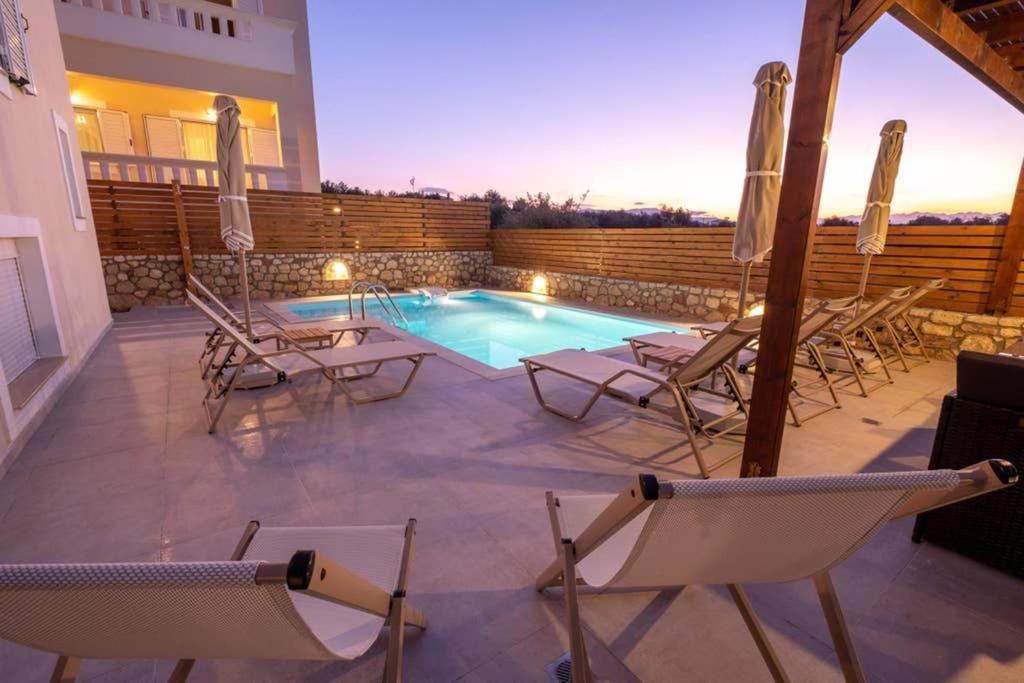 Prinos Oasis Twin Villas II מראה חיצוני תמונה